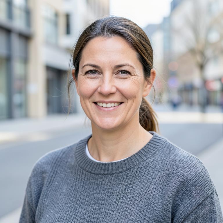 Laura H.
